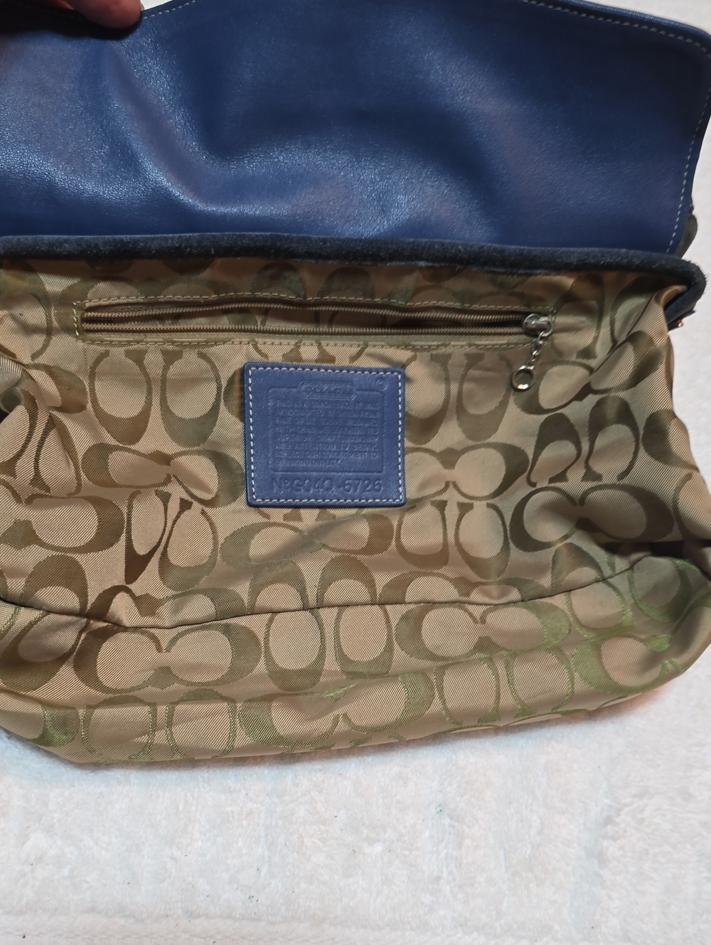 **REHAB** COACH Bag - Picture 5 of 8